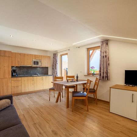 Innergasserhof Ferienwohnung Edelweiss San Martino In Passiria  Exteriör bild